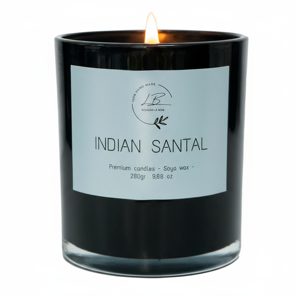 Vela aromática Indian Santal en vaso de cristal negro y con llama